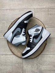Zapatillas Jordan 1 Gris-Negro-Blanco