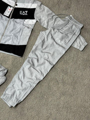 Chandal EMPORIO ARMANI gris