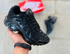 ZAPATILLAS NIKE TN NEGRAS