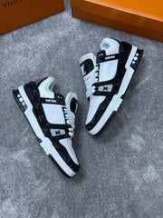 Zapatilla Louis Vuitton Trainer Negro