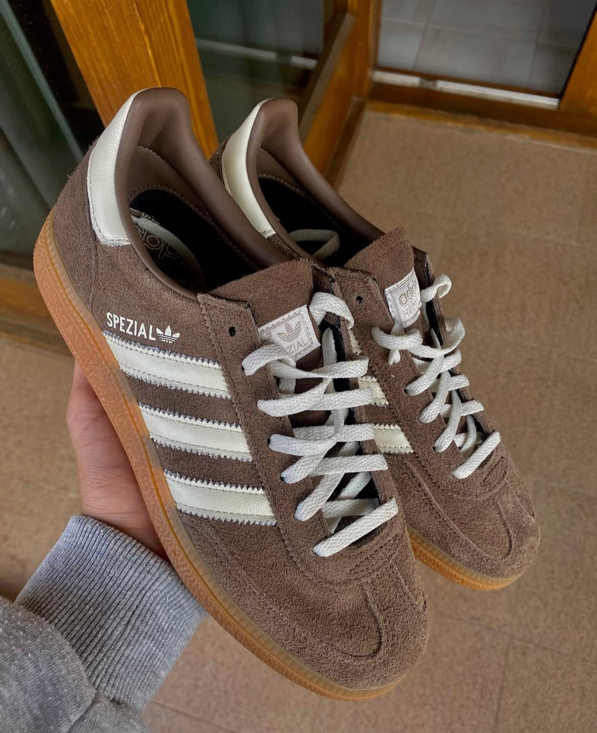 Adidas Spezial Marrón