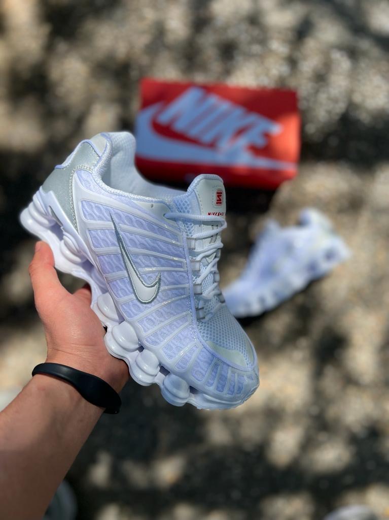 Nike Shox blanca