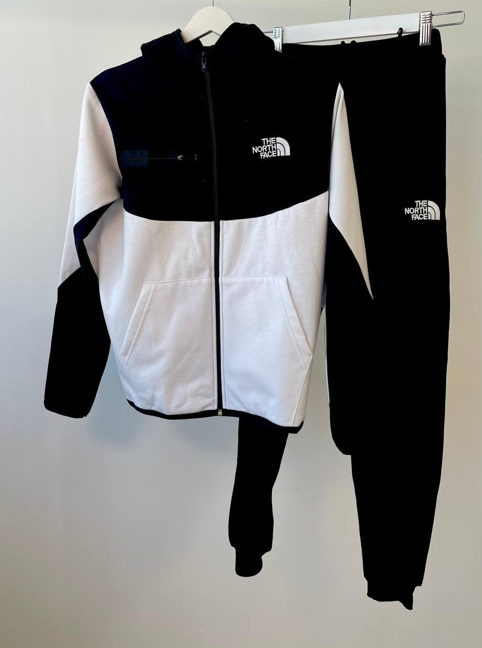 Chandal The North face blanco y negro