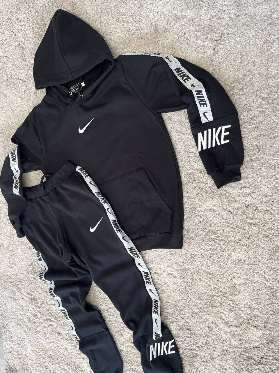 Chandal Nike negro