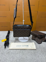 Bolso LOUIS VUITTON Marrón Hombre