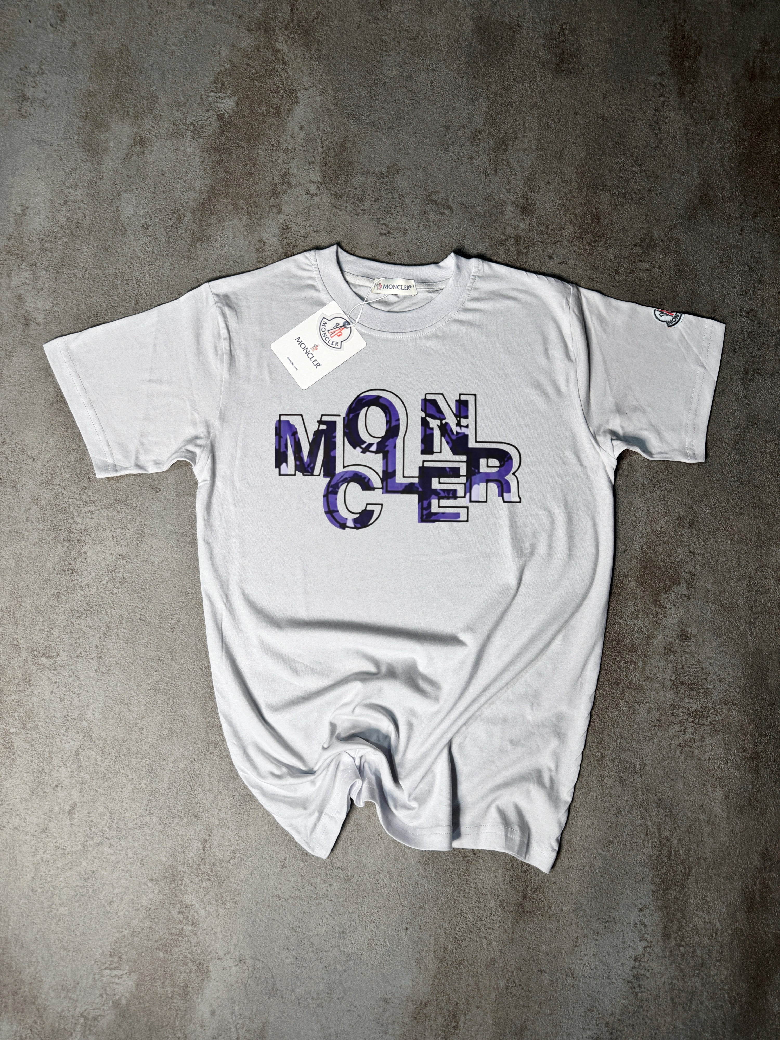 CAMISETA MONCL£R